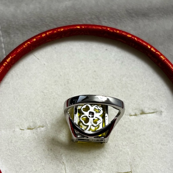Brass Rhodium Yellow Cz Ruby Rose Shamrock Ring 7 - Picture 6 of 9